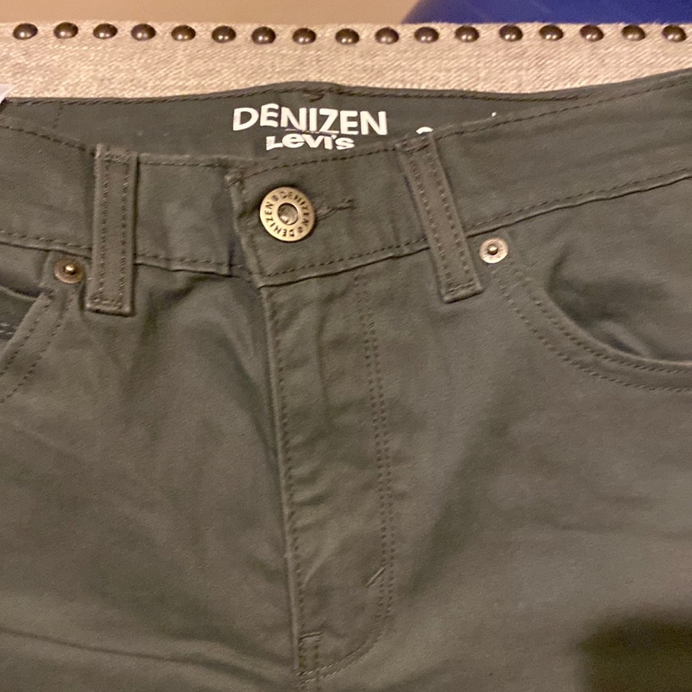 Denizen 216